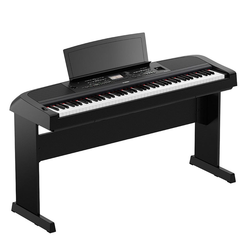 Piano Digital 88 Teclas Yamaha DGX670 Negro