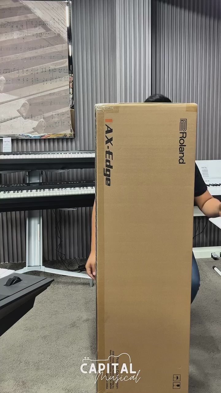 Sintetizador Roland Ax-edge-w (En Forma De Guitarra) Blanco